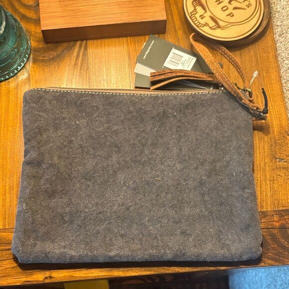 NWT Myra Bag Pink and Brown Aztec Patterned Clutch - Picture 8 of 12